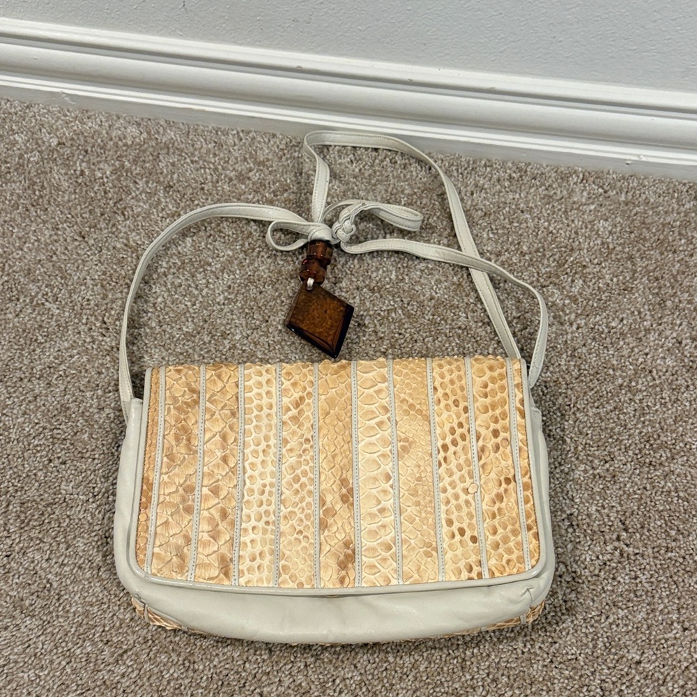 Sharif Cream and Tan Textured Shoulder Bag